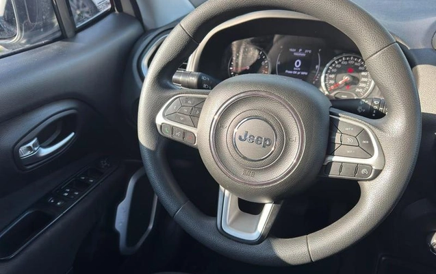 imagem-https://www.socarrao.com.br/sc-vehicle-images-prod/3887220/1789589683121-8483738_0_B_607d103cb2.jpeg