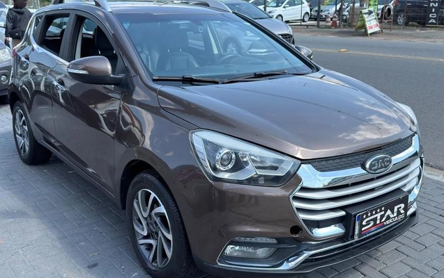 imagem-https://www.socarrao.com.br/sc-vehicle-images-prod/3887257/1789668896567-8415446_0_B_7ae4c94343.jpeg