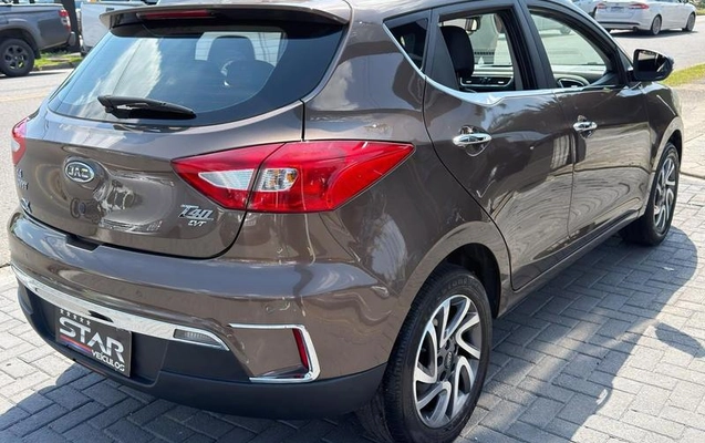 imagem-https://www.socarrao.com.br/sc-vehicle-images-prod/3887257/1789668896568-8415446_4_B_ae5abfd711.jpeg