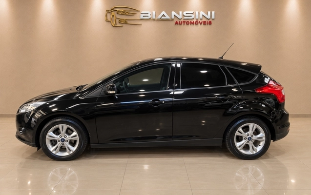imagem-https://www.socarrao.com.br/sc-vehicle-images-prod/3887289/1789589977781-ymsMNxBLrfgSzJmDe7v7YBWbftWZHDAt.jpg