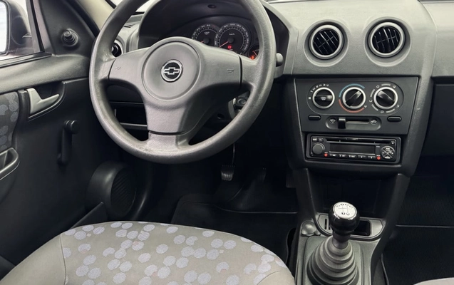 imagem-https://www.socarrao.com.br/sc-vehicle-images-prod/3887326/1789590011477-vehicle_image_1789589880_8cda41ba34957445e687aea8faed82f3.jpeg