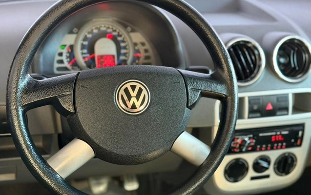 imagem-https://www.socarrao.com.br/sc-vehicle-images-prod/3887353/1789590160387-8484048_16_B_522b2f3685.jpeg