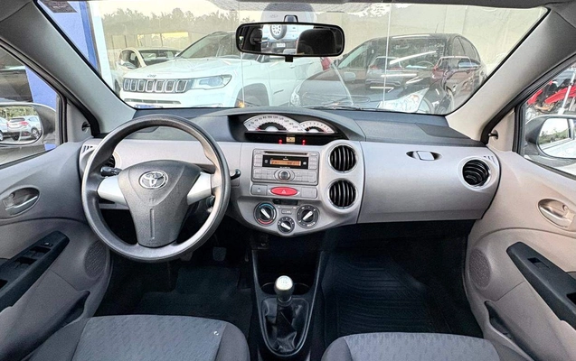 imagem-https://www.socarrao.com.br/sc-vehicle-images-prod/3887363/1789590230443-97cd4441478248a783138cf5d3fe329c_1789589762780.jpg