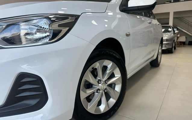 imagem-https://www.socarrao.com.br/sc-vehicle-images-prod/3887586/1789590489201-cXRoLmpwZWc.jpeg