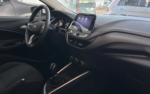 imagem-https://www.socarrao.com.br/sc-vehicle-images-prod/3887586/1789590489938-bmdhLmpwZWc.jpeg
