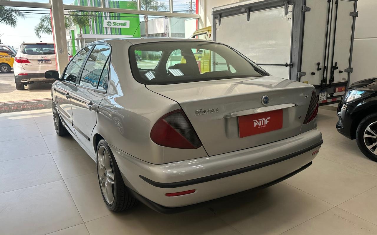 imagem-https://www.socarrao.com.br/sc-vehicle-images-prod/3887683/1789590846916-ZmNiLmpwZWc.jpeg