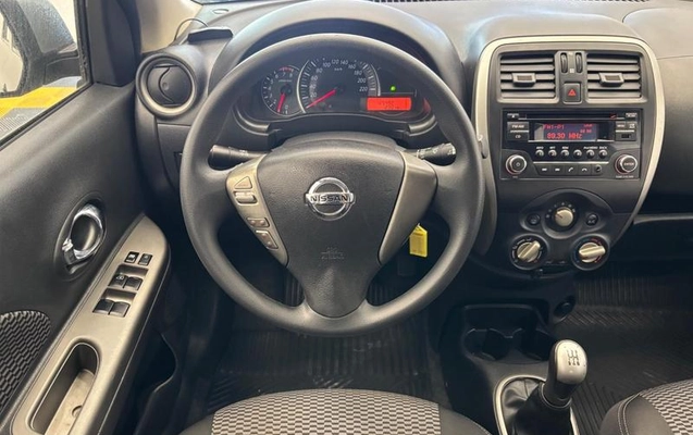 imagem-https://www.socarrao.com.br/sc-vehicle-images-prod/3887701/1789590695977-8416263_18_B_c0b526431d.jpeg