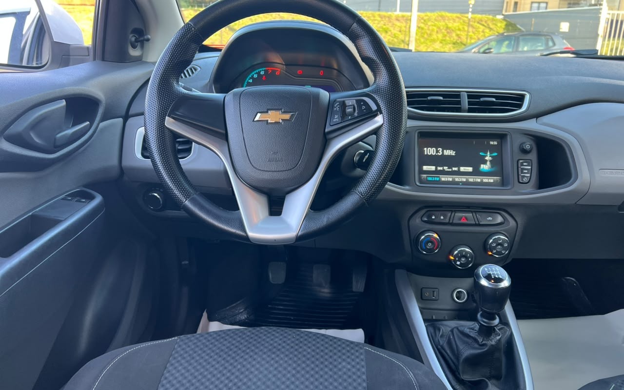 imagem-https://www.socarrao.com.br/sc-vehicle-images-prod/3887722/1789590963277-V2hhdHNBcHAgSW1hZ2UgMjAyNi0wOS0xNiBhdCAxNy4wNC41MC5qcGVn.jpeg