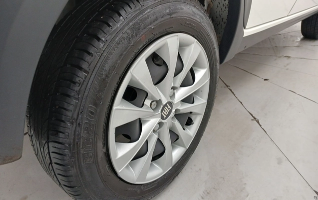 imagem-https://www.socarrao.com.br/sc-vehicle-images-prod/3887726/1789591027507-15.jpg