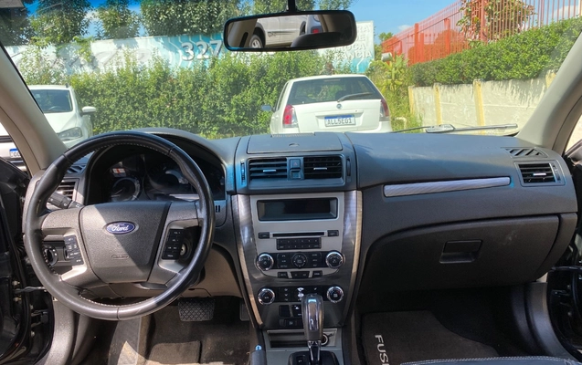 imagem-https://www.socarrao.com.br/sc-vehicle-images-prod/3887933/1789591841693-SU1HXzEyOTguanBlZw.jpeg