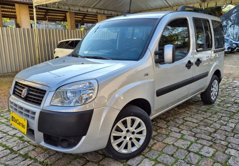 Fiat Doblo 2014 Prata — foto 1 de 3