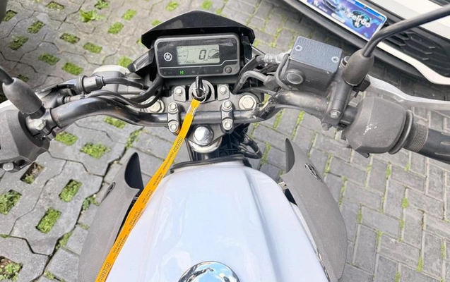 imagem-https://www.socarrao.com.br/sc-vehicle-images-prod/3887970/1789591997866-8342399_10_B_604c6d5633.jpeg