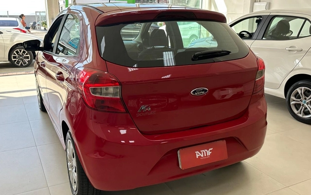 imagem-https://www.socarrao.com.br/sc-vehicle-images-prod/3888003/1789591483245-M2VyZGYuanBlZw.jpeg