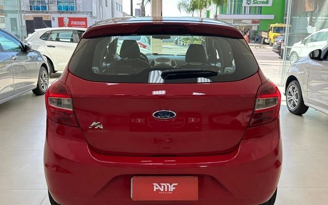 imagem-https://www.socarrao.com.br/sc-vehicle-images-prod/3888003/1789591483315-OTh1eS5qcGVn.jpeg