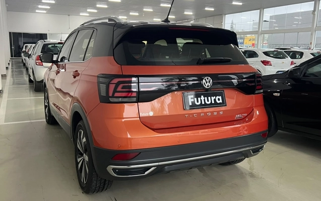 imagem-https://www.socarrao.com.br/sc-vehicle-images-prod/3888051/1789667540550-IfHyPjEsl5OlRkxoImkRdncAIDi8TRWs.jpg