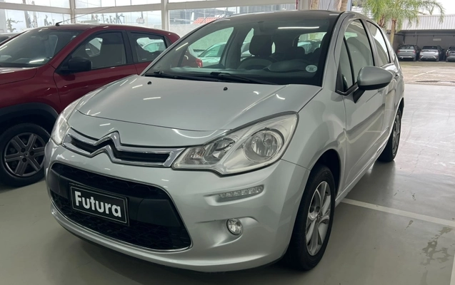 imagem-https://www.socarrao.com.br/sc-vehicle-images-prod/3888053/1789771104309-basPaEwQeUU0cT1ObIjd9ZDHALtSA9si.jpg