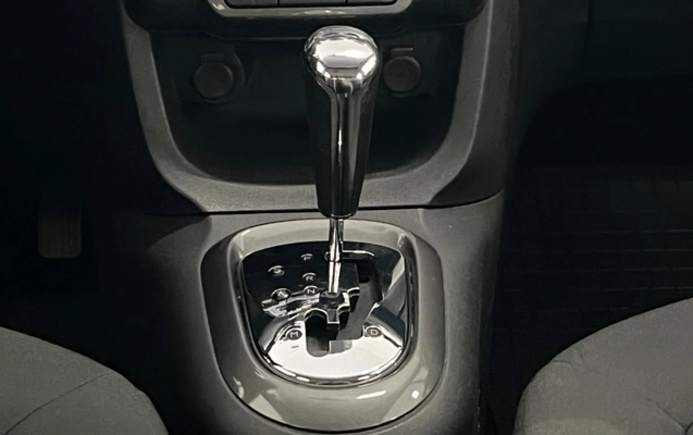 imagem-https://www.socarrao.com.br/sc-vehicle-images-prod/3888053/1789771104323-pcEFGXmnAKJpzWZana8LDwaMvVkd1xpo.jpg