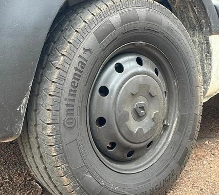 imagem-https://www.socarrao.com.br/sc-vehicle-images-prod/3888054/1789591587632-8444694_14_B_3ca1059691.jpeg