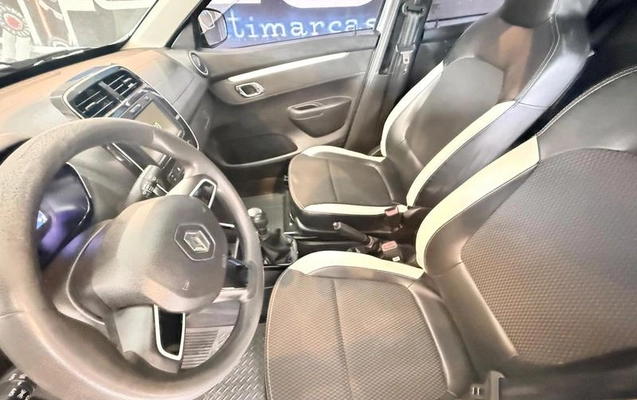 imagem-https://www.socarrao.com.br/sc-vehicle-images-prod/3888058/1789591657738-8361313_15_B_dc544c8058.jpeg