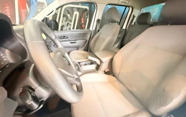 imagem-https://www.socarrao.com.br/sc-vehicle-images-prod/3888077/1789591699194-8263504_17_B_e219a2ce58.jpeg