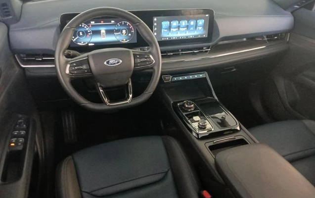 imagem-https://www.socarrao.com.br/sc-vehicle-images-prod/3888078/1789671759601-8484298_12_B_5c330e2cd6.jpeg