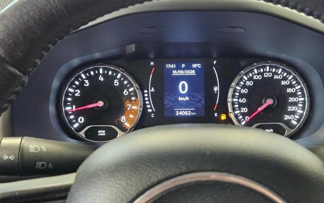 imagem-https://www.socarrao.com.br/sc-vehicle-images-prod/3888106/1789591789649-8484303_8_B_0355bdbf46.jpeg