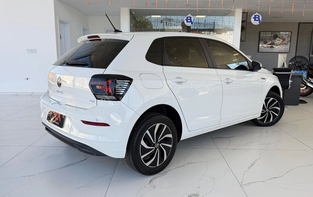 imagem-https://www.socarrao.com.br/sc-vehicle-images-prod/3888177/1789592144746-5913f30c1a9b46c3b6864a8bf8af97c3_1789592061016.jpg