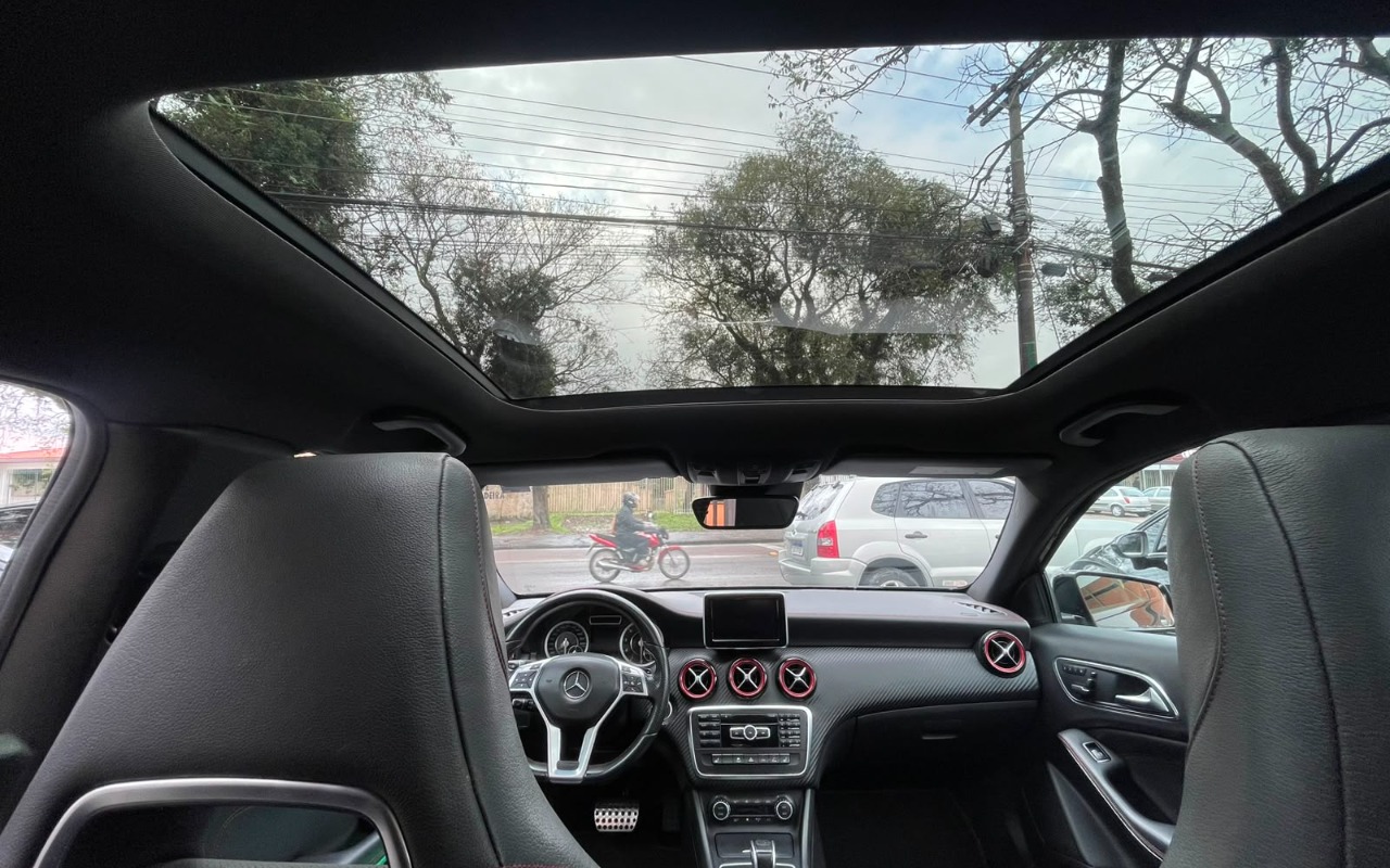 imagem-https://www.socarrao.com.br/sc-vehicle-images-prod/3888203/1789592179704-V2hhdHNBcHAgSW1hZ2UgMjAyNi0wOC0wOCBhdCAxMC4wNC4yMyAoMSkuanBlZw.jpeg