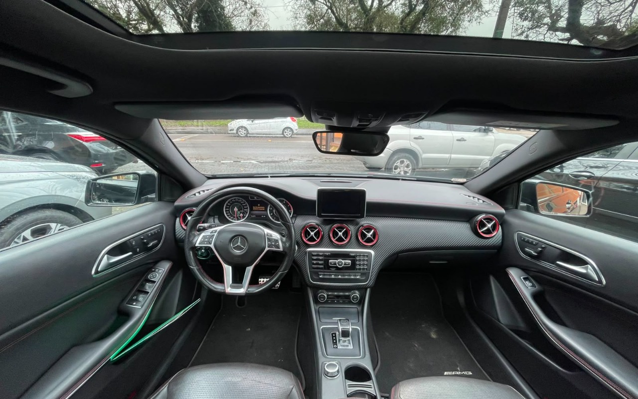 imagem-https://www.socarrao.com.br/sc-vehicle-images-prod/3888203/1789592179867-V2hhdHNBcHAgSW1hZ2UgMjAyNi0wOC0wOCBhdCAxMC4wNC4yMyAoMykuanBlZw.jpeg