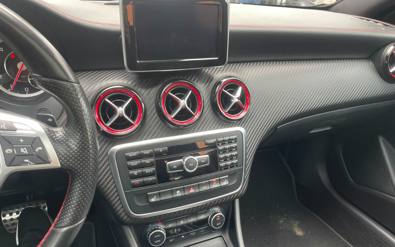 imagem-https://www.socarrao.com.br/sc-vehicle-images-prod/3888203/1789592180237-V2hhdHNBcHAgSW1hZ2UgMjAyNi0wOC0wOCBhdCAxMC4wNC4yNiAoMSkuanBlZw.jpeg