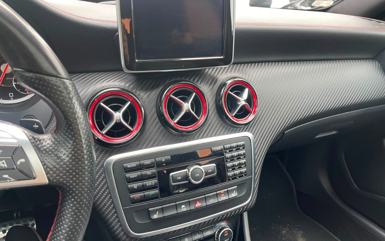 imagem-https://www.socarrao.com.br/sc-vehicle-images-prod/3888203/1789592180297-V2hhdHNBcHAgSW1hZ2UgMjAyNi0wOC0wOCBhdCAxMC4wNC4yNiAoMikuanBlZw.jpeg