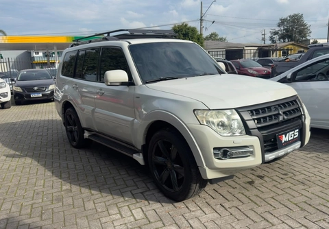 Mitsubishi Pajero Full 2013 Branco — foto 1 de 3