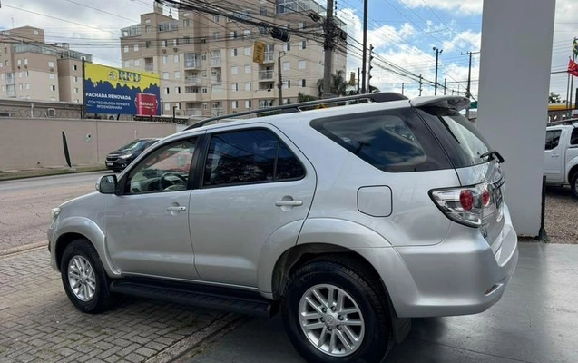 imagem-https://www.socarrao.com.br/sc-vehicle-images-prod/3888270/1789656191002-8483907_10_B_d3289565d4.jpeg