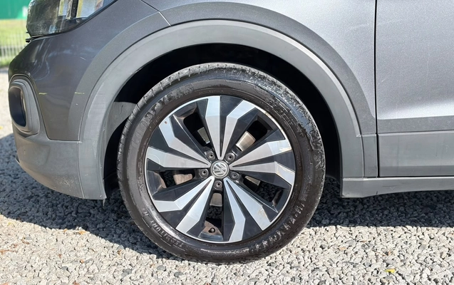 imagem-https://www.socarrao.com.br/sc-vehicle-images-prod/3888305/1789592411633-003_6a0ee9bad0fa2a359864b6401cd3dc1b.jpeg