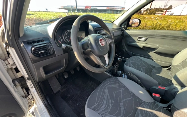 imagem-https://www.socarrao.com.br/sc-vehicle-images-prod/3888319/1789592423160-V2hhdHNBcHAgSW1hZ2UgMjAyNi0wOS0xNiBhdCAxNi40OS4wMCAoMikuanBlZw.jpeg