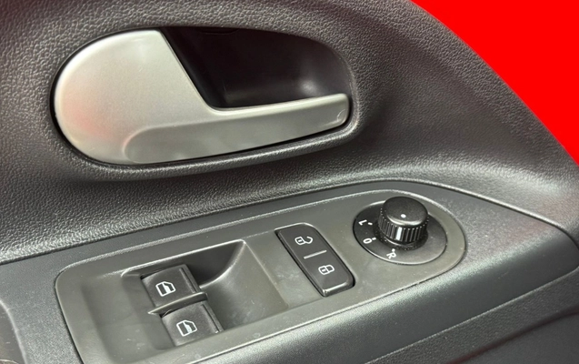 imagem-https://www.socarrao.com.br/sc-vehicle-images-prod/3888383/1789592520336-OS5qcGVn.jpeg