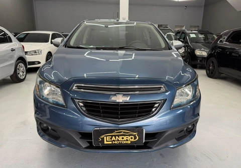 Chevrolet Onix 2014 Azul — foto 1 de 3