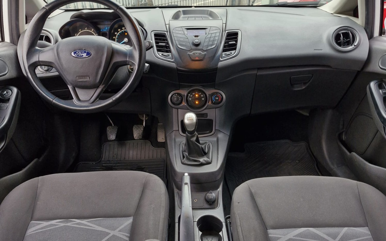 imagem-https://www.socarrao.com.br/sc-vehicle-images-prod/3888486/1789592830982-MTMuanBlZw.jpeg