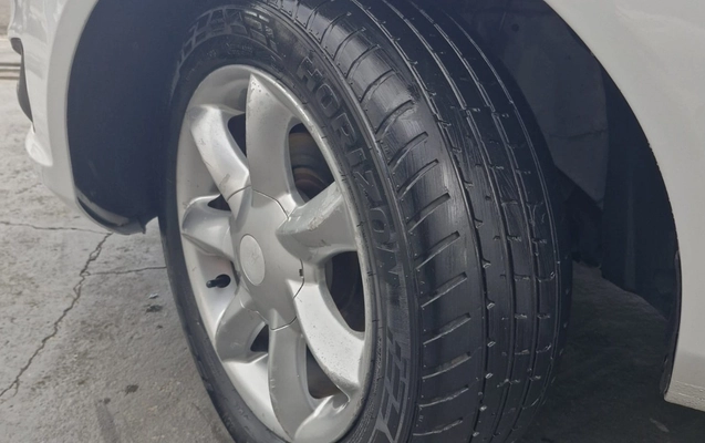 imagem-https://www.socarrao.com.br/sc-vehicle-images-prod/3888486/1789592832122-MjAuanBlZw.jpeg