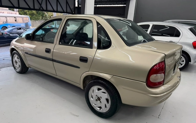 imagem-https://www.socarrao.com.br/sc-vehicle-images-prod/3888493/1789592946428-4_060816.jpg