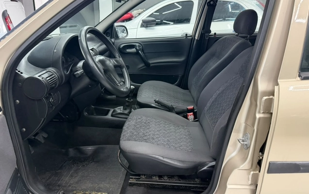 imagem-https://www.socarrao.com.br/sc-vehicle-images-prod/3888493/1789592946430-7_060816.jpg