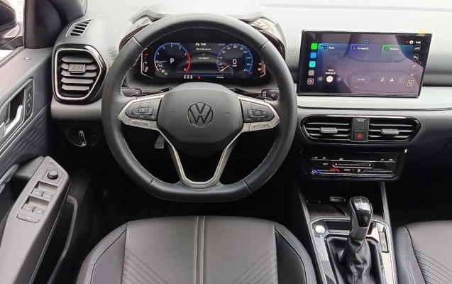 imagem-https://www.socarrao.com.br/sc-vehicle-images-prod/3888550/1789655676314-VQ95lcVRbnvOOFR2ULZNsjRcUtnCjoD3.jpg