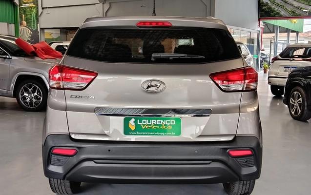 imagem-https://www.socarrao.com.br/sc-vehicle-images-prod/3888584/1789839438524-x6hZpCSkg43TKZWZnLm6trO4GQJ4EZmp.jpg