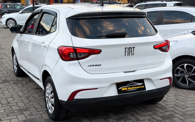 imagem-https://www.socarrao.com.br/sc-vehicle-images-prod/3888616/1789593123829-V2hhdHNBcHAgSW1hZ2UgMjAyNi0wOS0xNiBhdCAxOC4wOS41Ni5qcGVn.jpeg