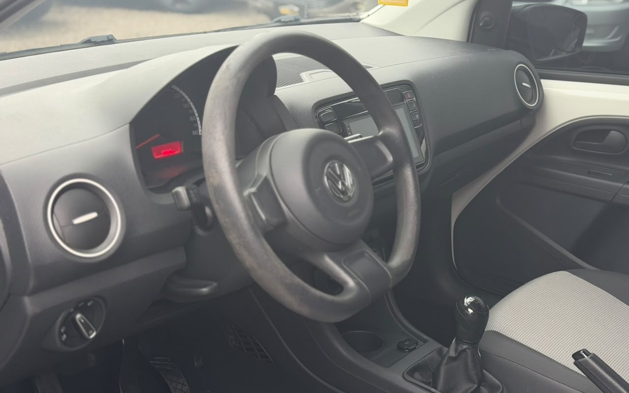 imagem-https://www.socarrao.com.br/sc-vehicle-images-prod/3888774/1789593321883-V2hhdHNBcHAgSW1hZ2UgMjAyNi0wOS0wOSBhdCAxNi4xMC40OSAoNSkuanBlZw.jpeg