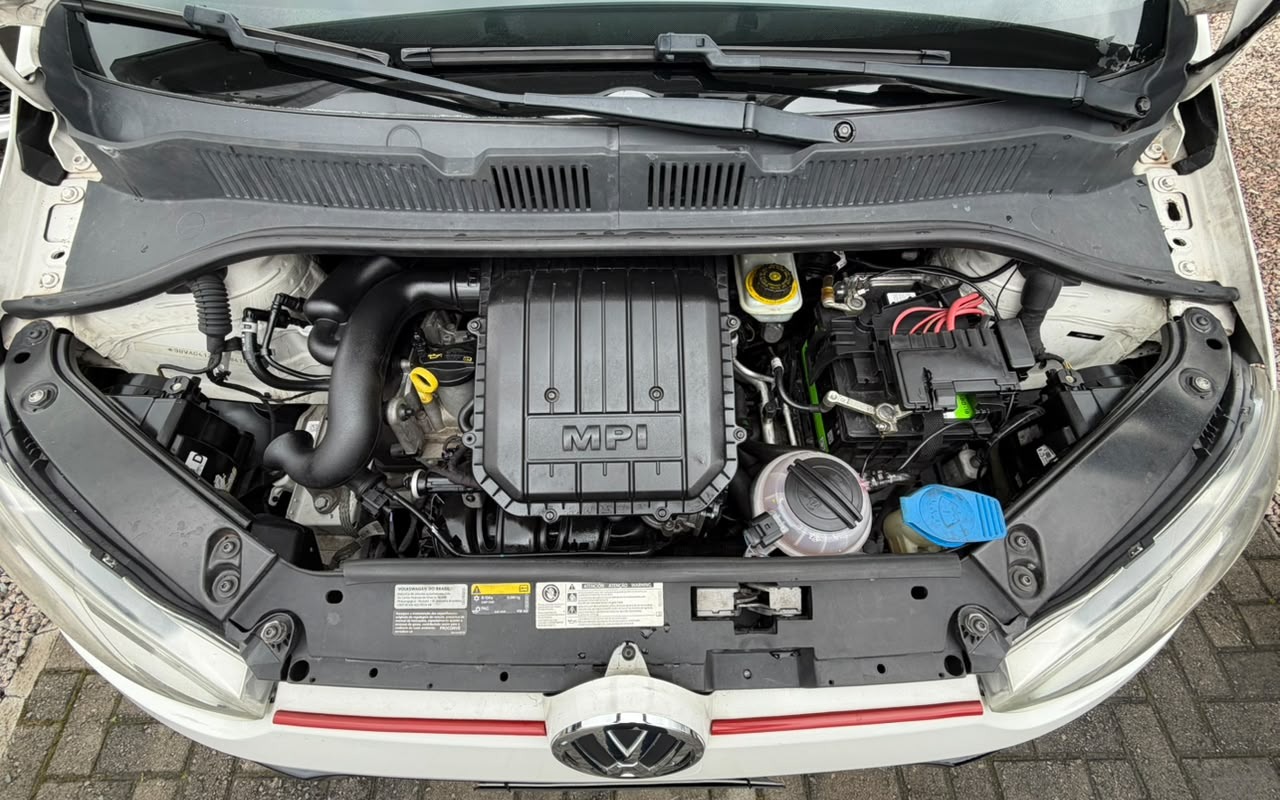 imagem-https://www.socarrao.com.br/sc-vehicle-images-prod/3888774/1789593322120-V2hhdHNBcHAgSW1hZ2UgMjAyNi0wOS0wOSBhdCAxNi4xMC41MCAoMykuanBlZw.jpeg
