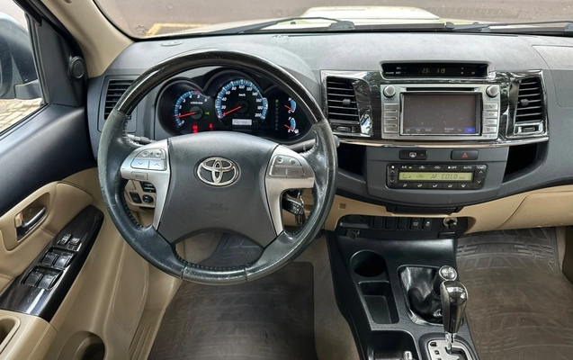 imagem-https://www.socarrao.com.br/sc-vehicle-images-prod/3888838/1789593620648-2_061932.jpg