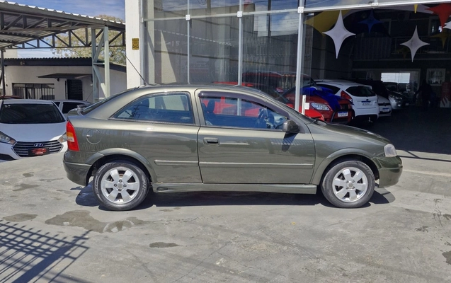imagem-https://www.socarrao.com.br/sc-vehicle-images-prod/3888846/1789593818434-OC5qcGVn.jpeg