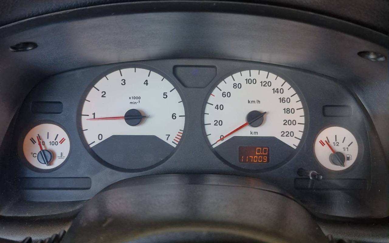 imagem-https://www.socarrao.com.br/sc-vehicle-images-prod/3888846/1789593818548-OSAxMTcuMDA5LmpwZWc.jpeg