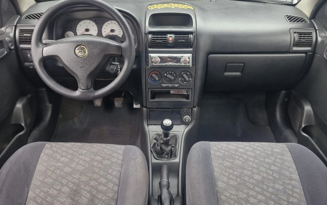 imagem-https://www.socarrao.com.br/sc-vehicle-images-prod/3888846/1789764362385-MjEuanBlZw.jpeg